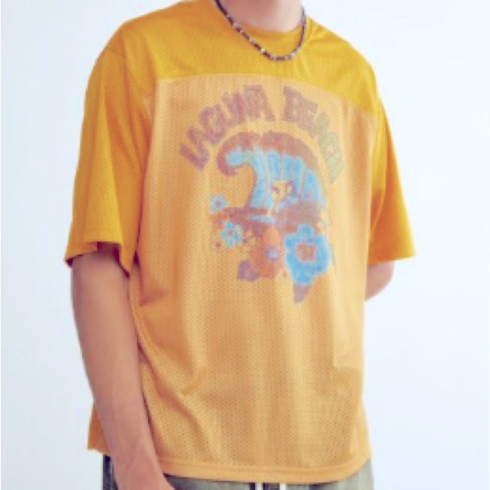 BDG Urban Outfitters Laguna Beach Mesh Football Tee